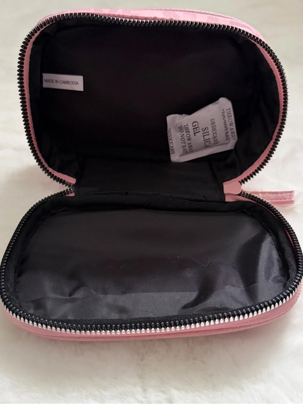 Steve Madden small travel